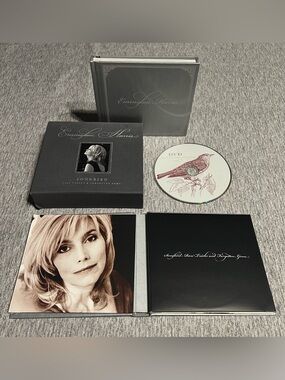 Emmylou Harris "Songbird" Deluxe Box Set -Rare Tracks & Gems 4 CD’s and 1 DVD